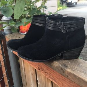 Clark’s black booties